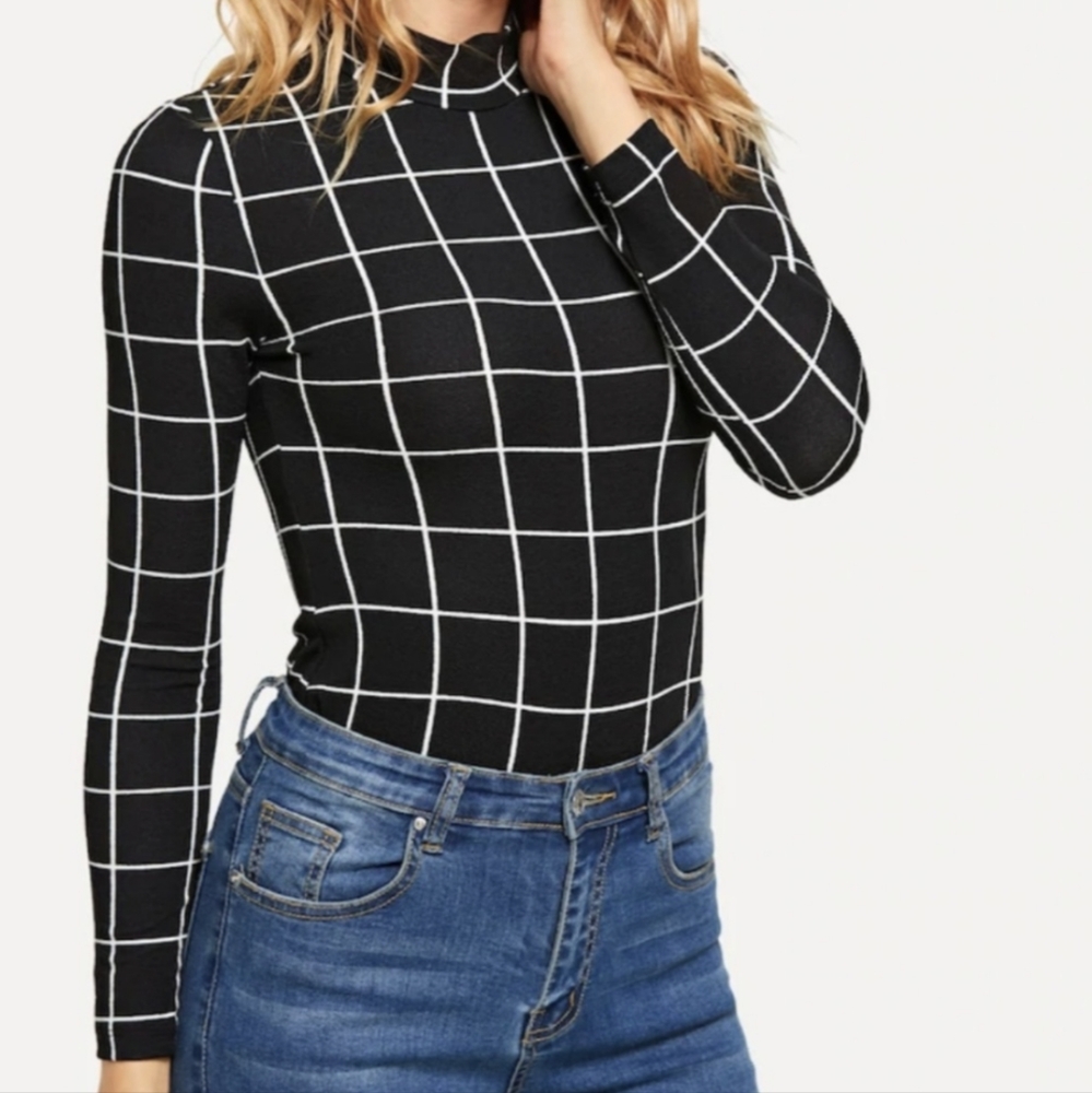NWT Grid Fitted long sleeve T-shirt